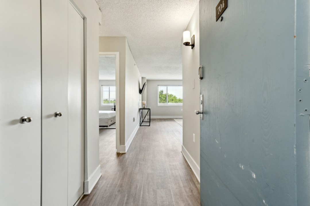 Legacy at Imperial Village · Unit 704 1/1