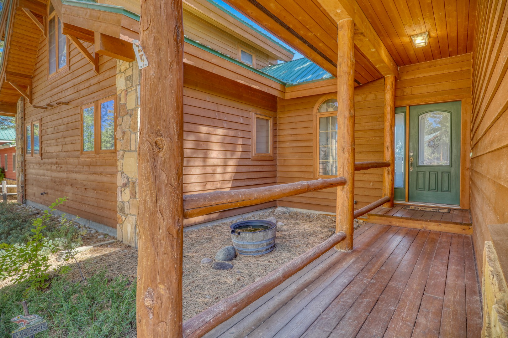 Lake Forest Lodge