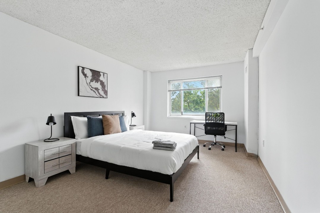 1 Bedroom · Signature layout