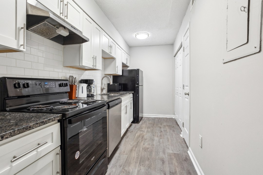 Crest at East Cobb 1832B · Unit 1/1