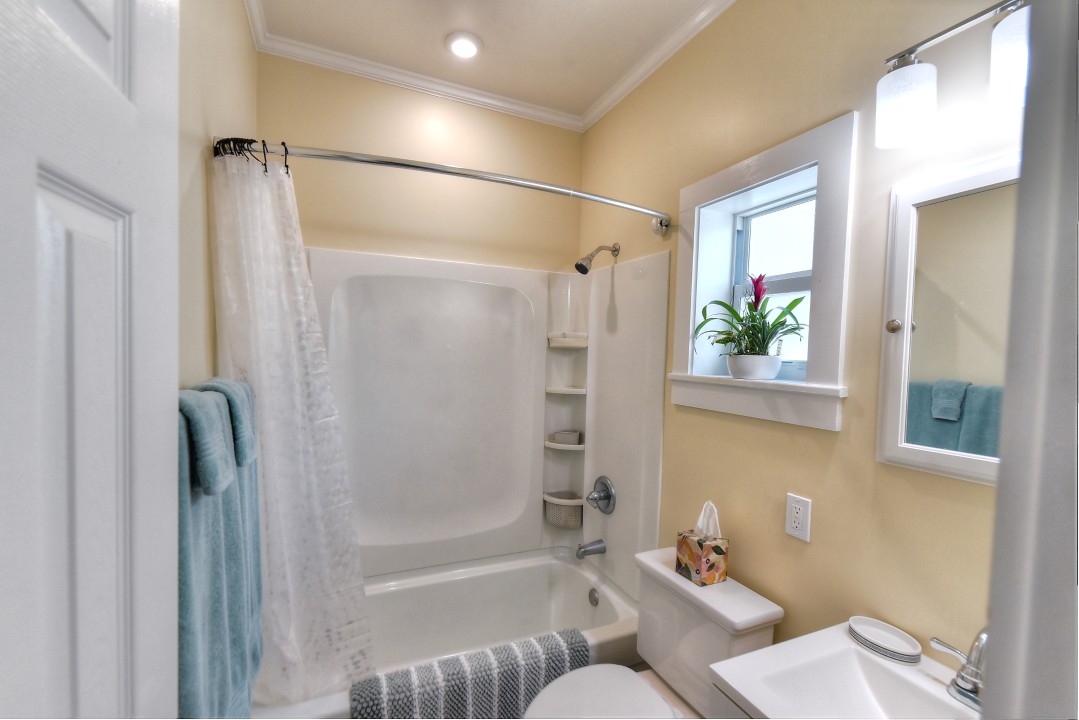 1/1 Cottage close to Duval st. — 1/1 Cottage close to Duval st.