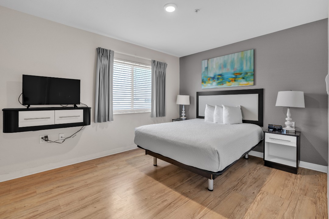 3 Bedrooms · Signature layout