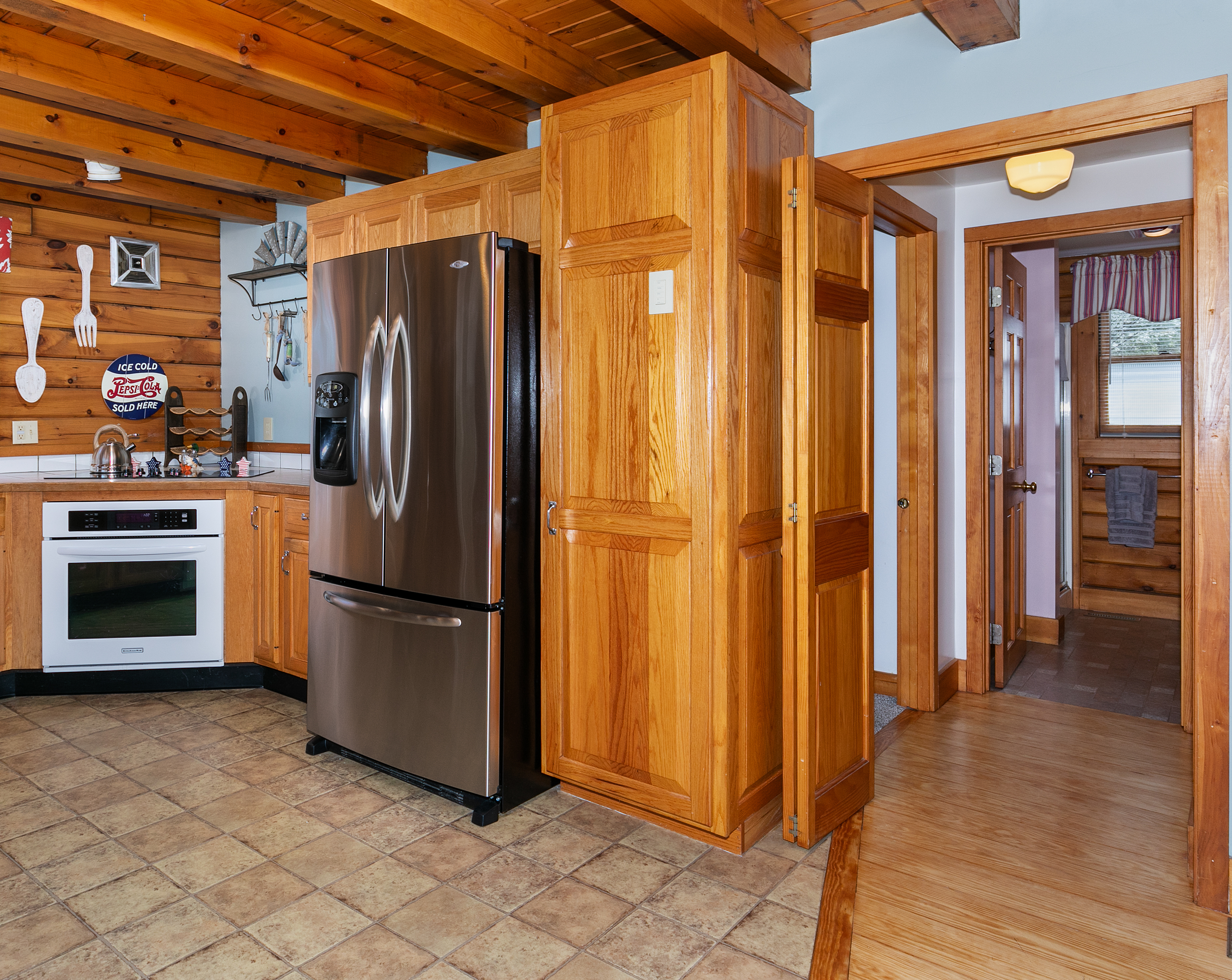 Hermit Lake Retreat - Photo 18 of 40