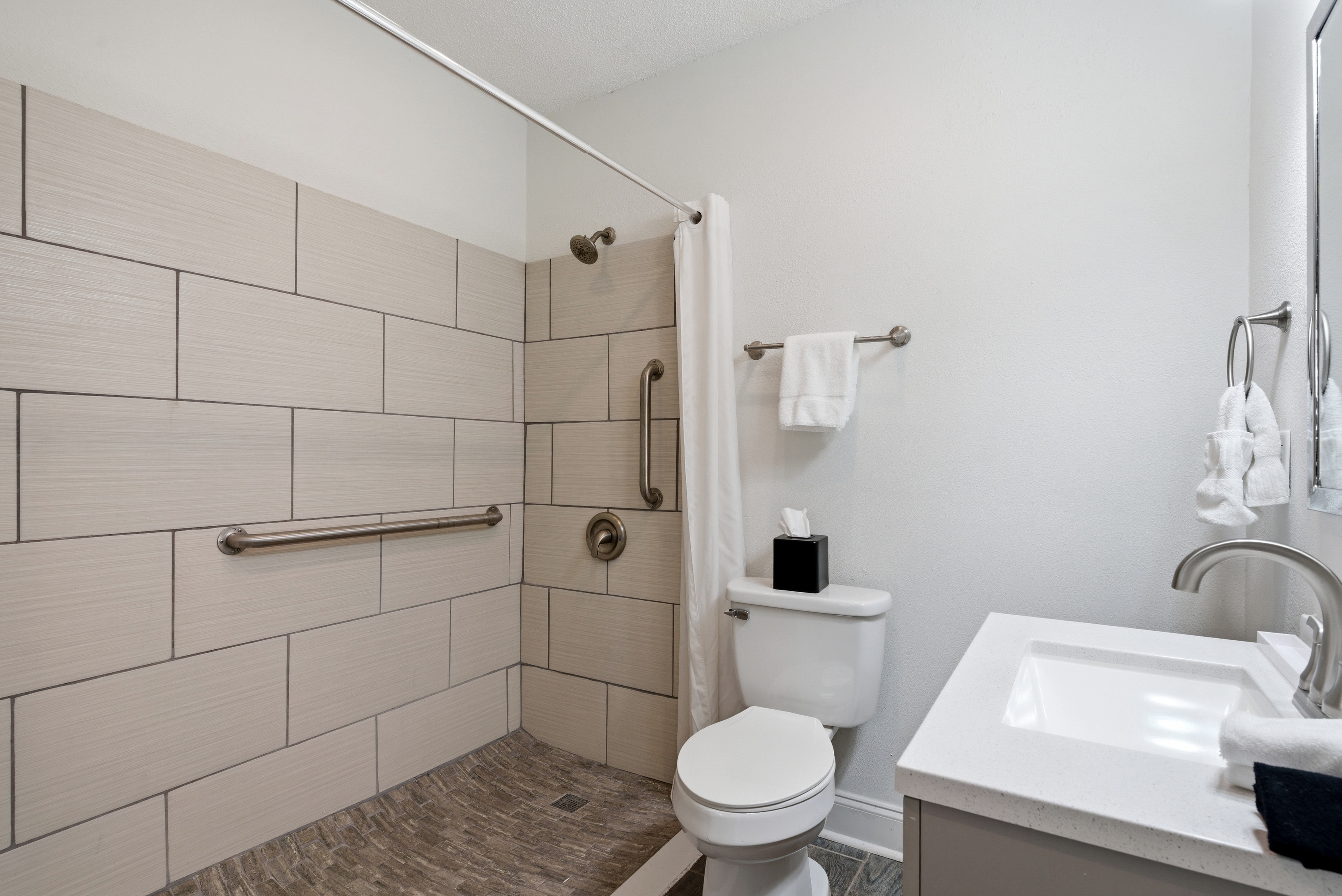 Crisp bathroom with a fresh clean feel