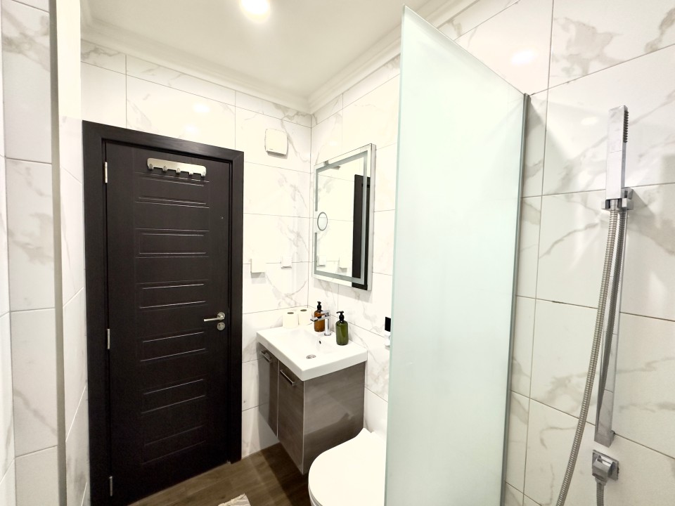 Property thumbnail 7