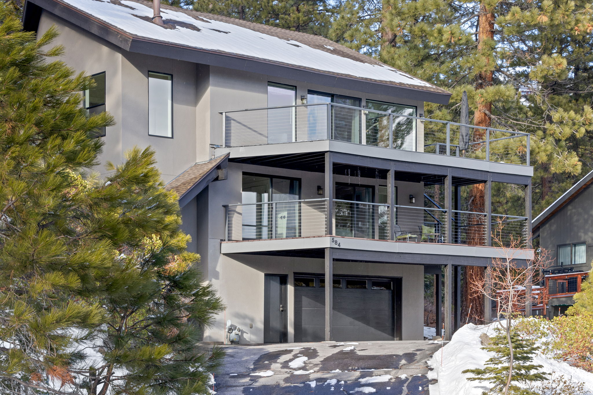 Incline Lakehouse Lookout