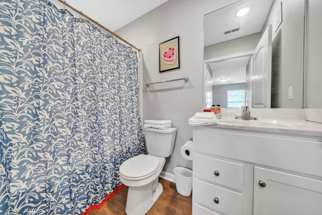 Stonecrest 717, · Unit 2/2