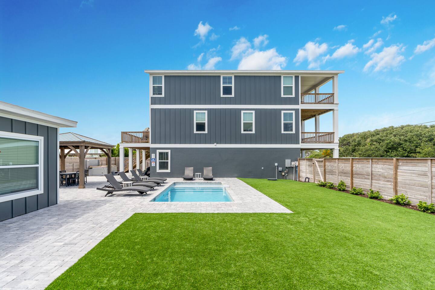 Vilano Beach 5/4.5 | Pool, Hot Tub & Ocean Views — St. Augustine, FL — vacation rental
