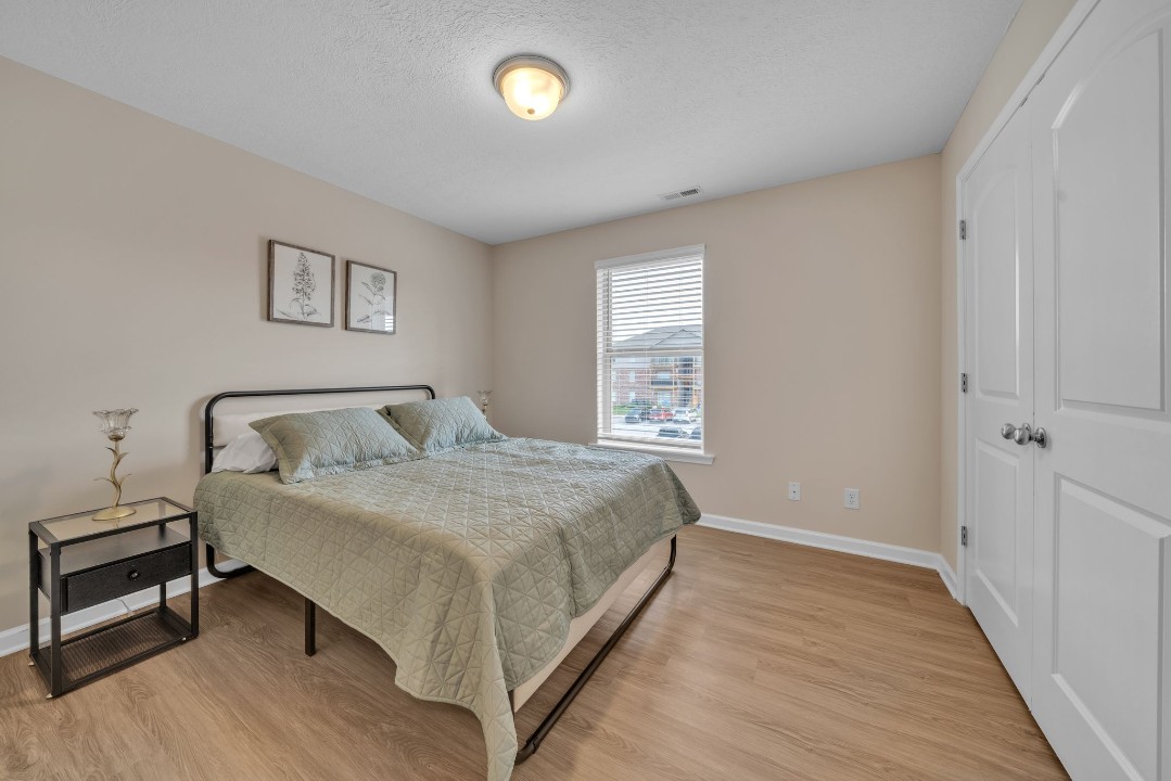 Stonecrest 822, · Unit 2/2