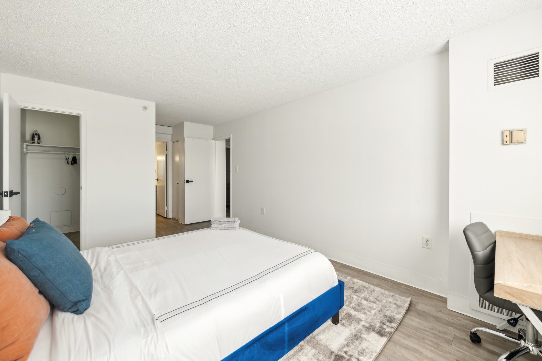 Legacy at Imperial Village · Unit 516 2/2