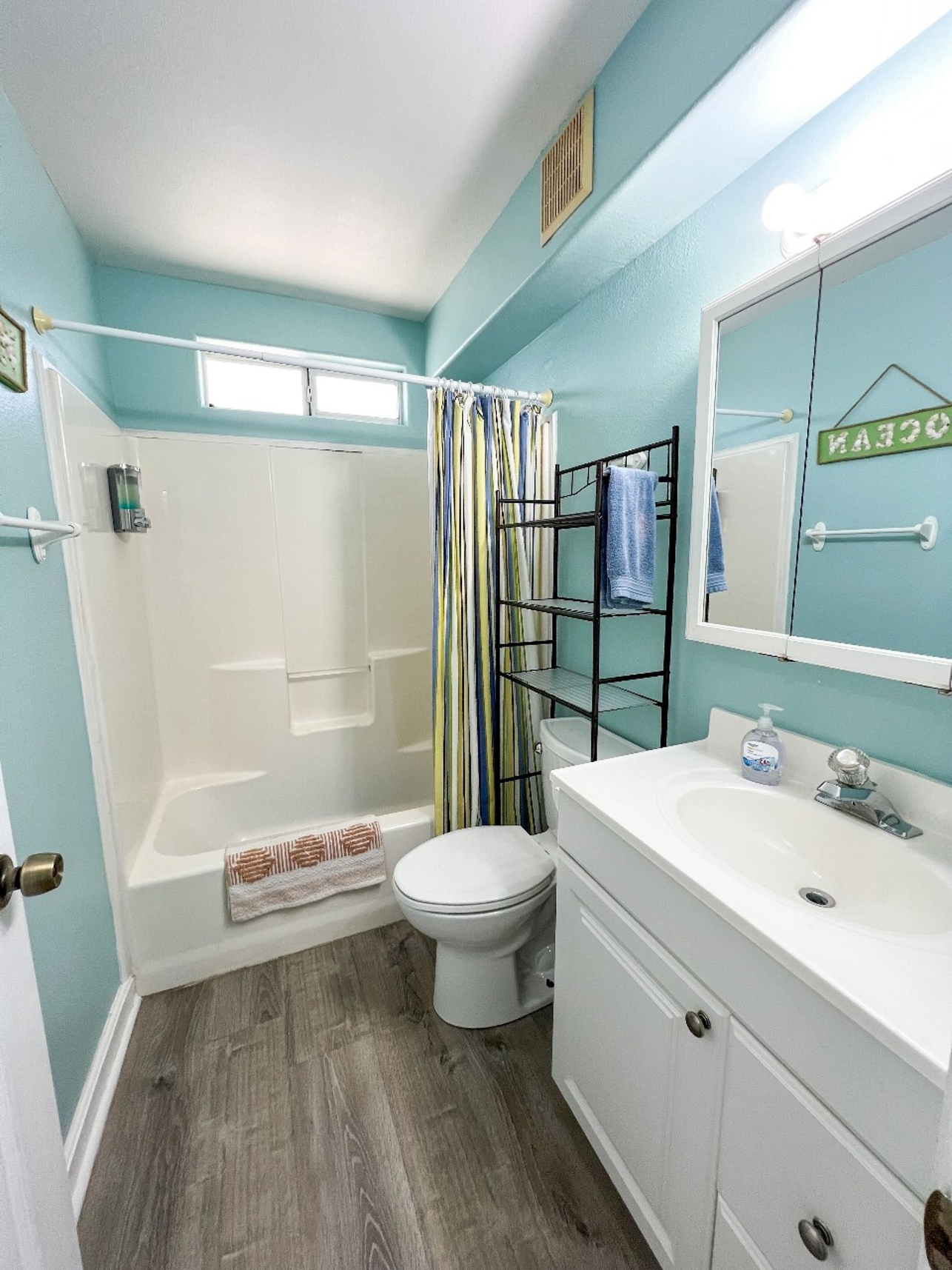 15010 Leeward Dr # 4202 photo 3