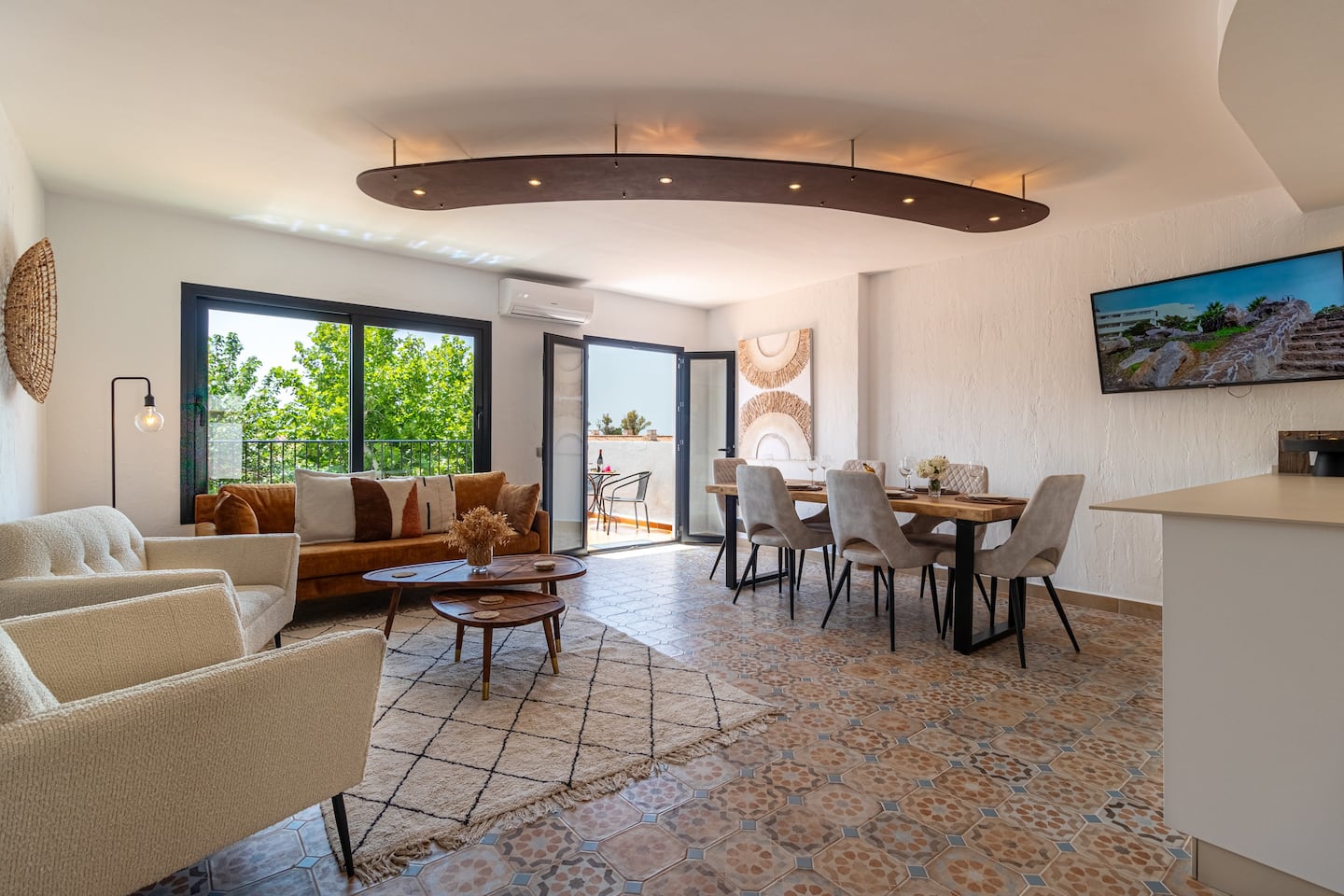 New Renovated Central Apartment with Modern Touch — Mijas, Andalucía — vacation rental