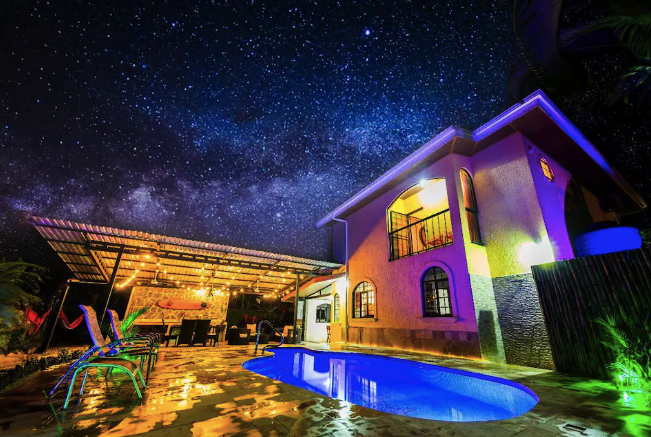 Hills 52 · Villa Tranquilo by Vacation Pura Vida