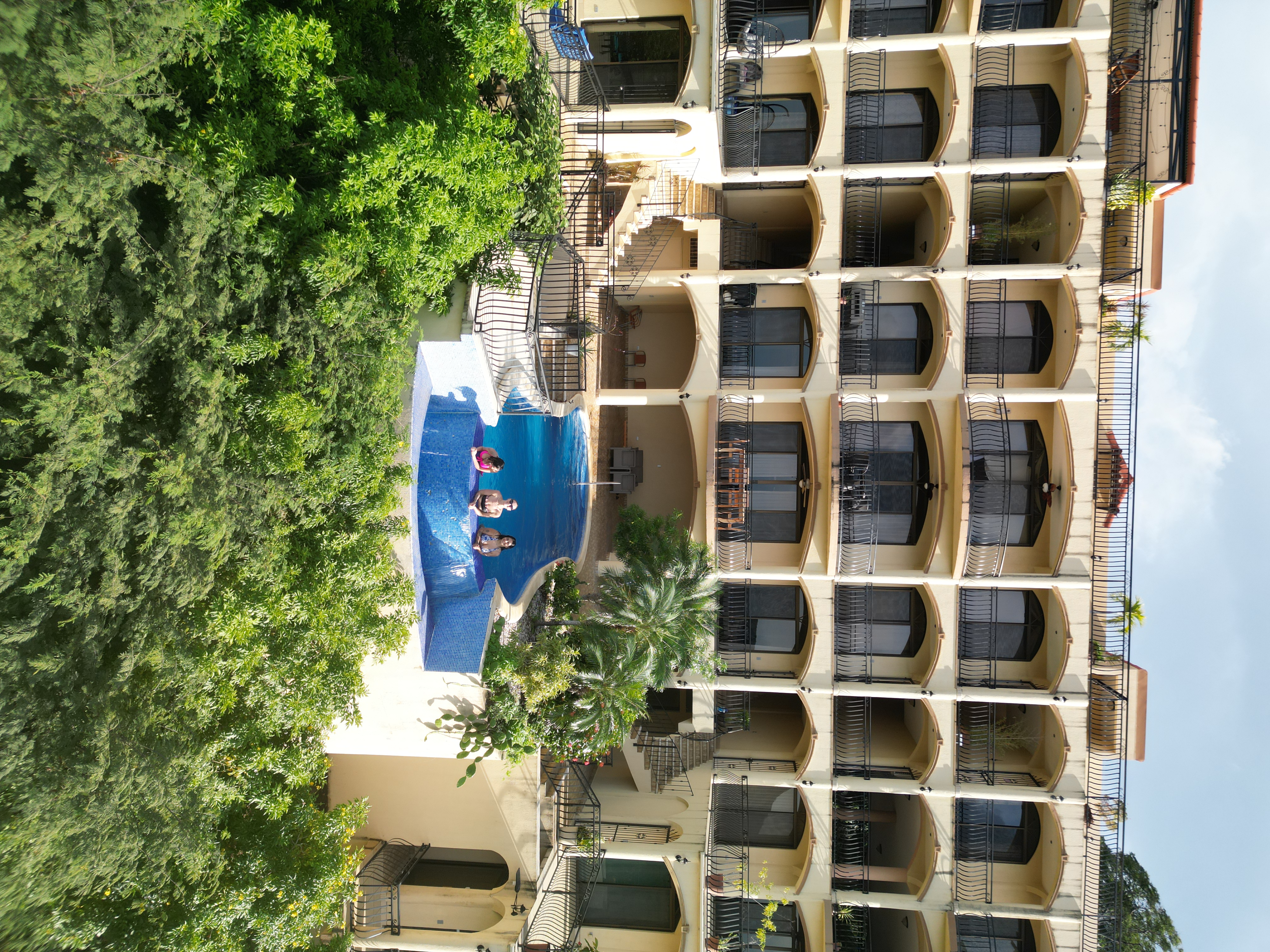 Seaside Serenity; 2b/2b with Panoramic Terrace in Playas Del Coco, Guanacaste
