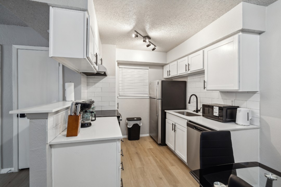 The Landry · Unit 255 1/1