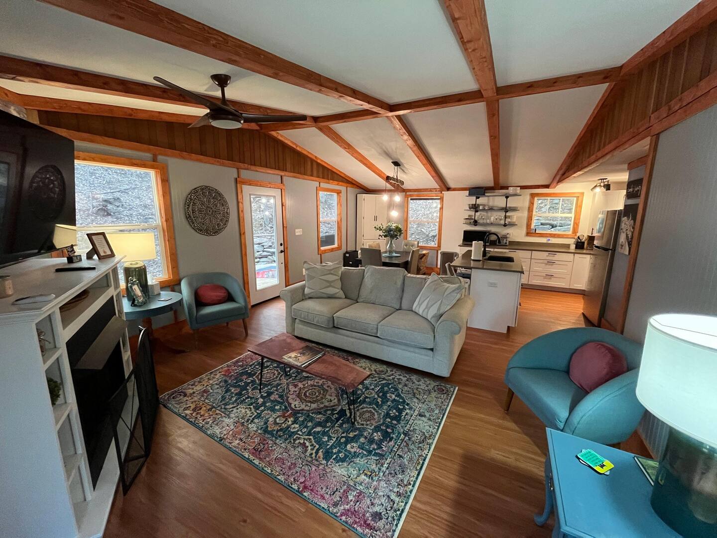 Beautiful Mountain Home with Hot Tub — MARS HILL, NC — vacation rental