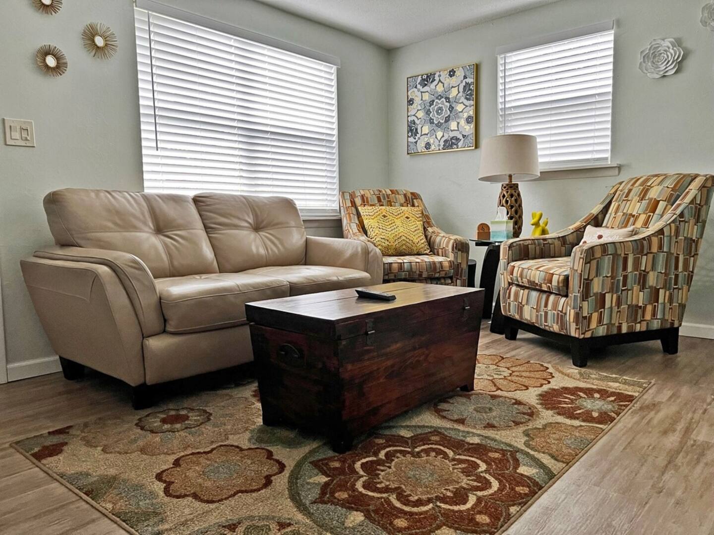 Charming Kitchen Retreat With Fast Wifi And Cozy Atmosphere - Serene Haven - Tallahassee, FL
