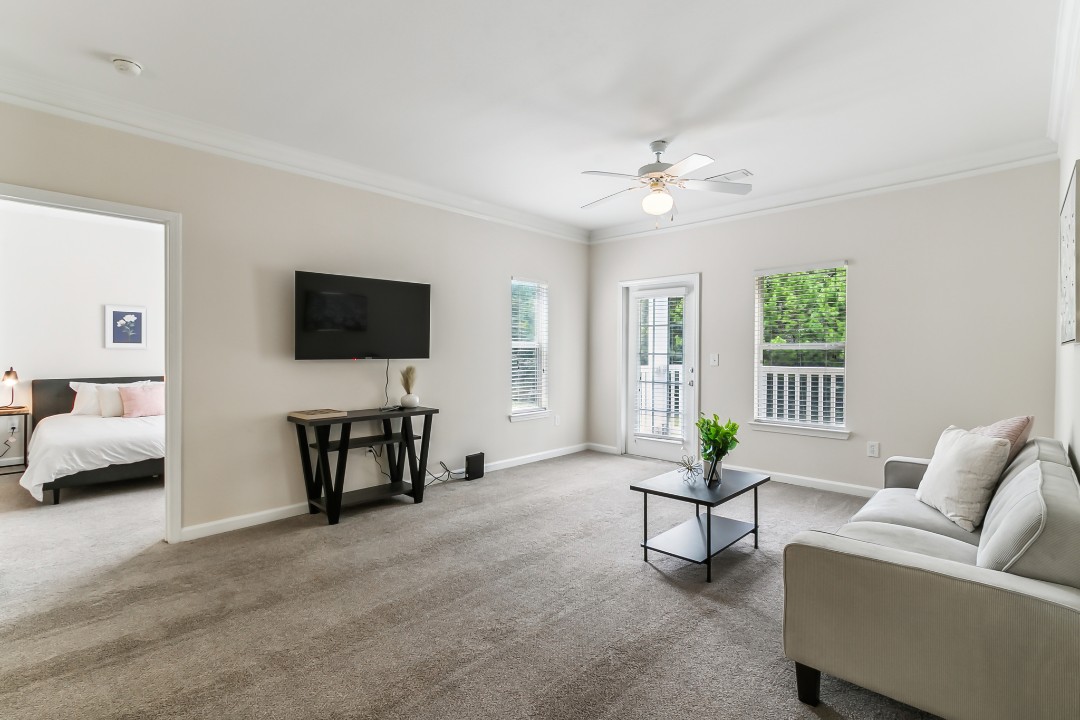 The Verandas, 1836Seoul Garden Way, · Unit 2/2