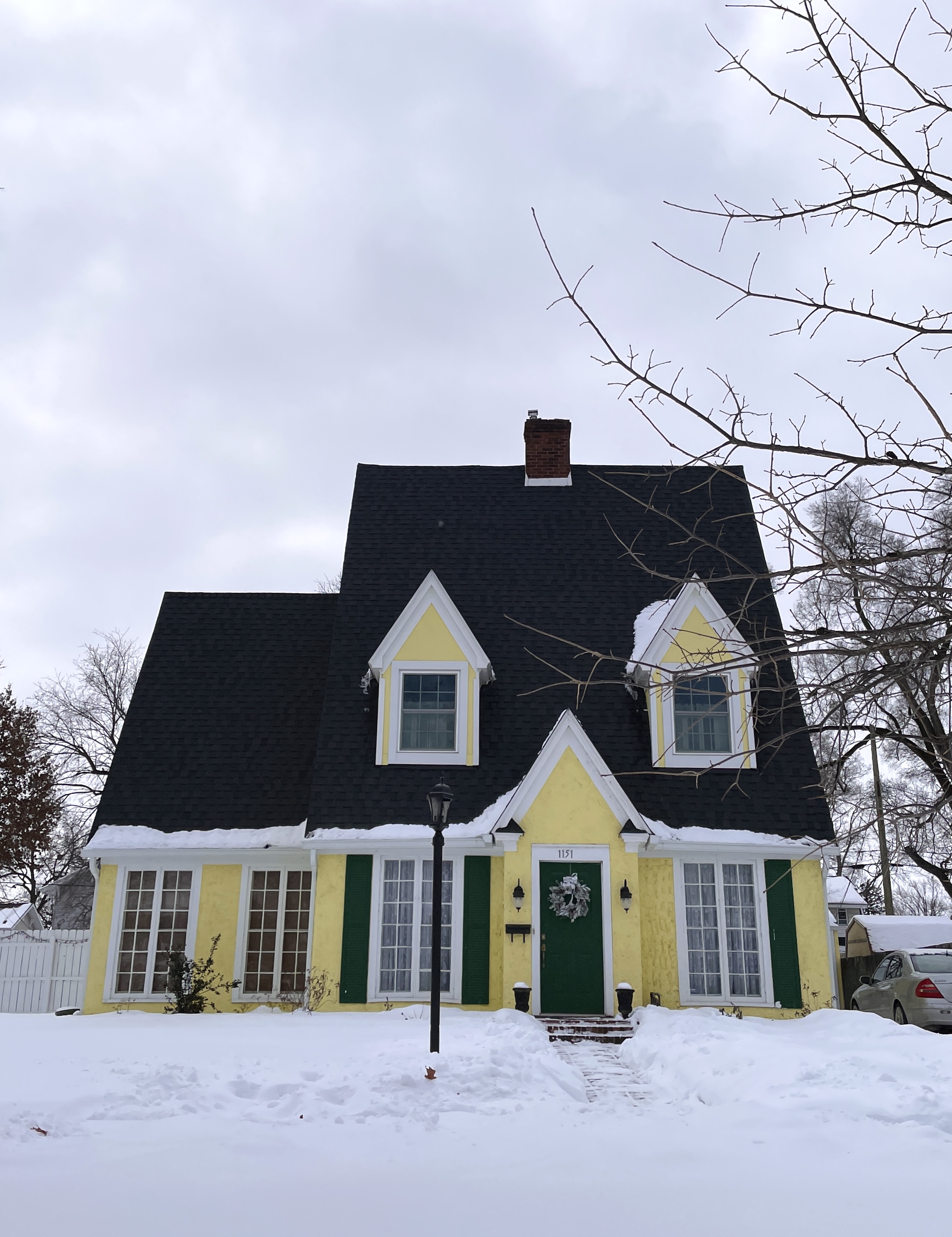 | Hot Tub | The Strong Retreat | Fire Pit | 3br | - Elkhart, IN