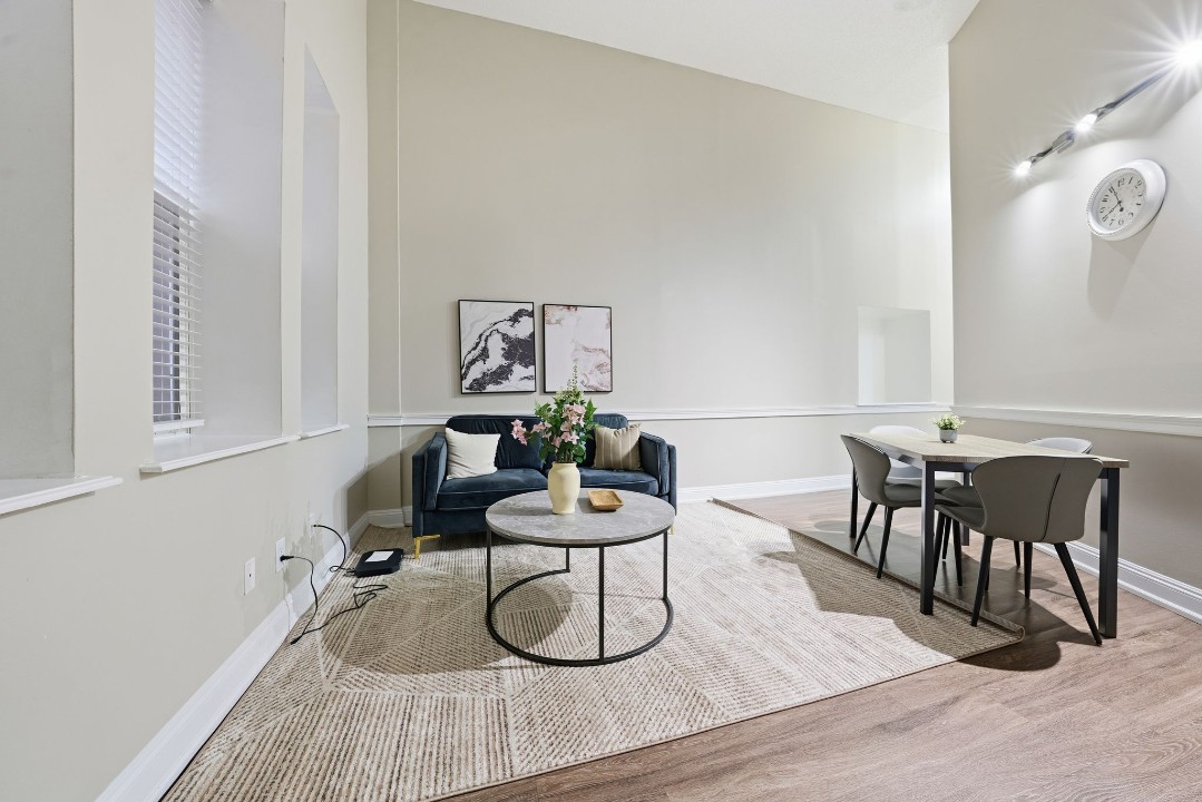 The Liberty Building · Unit 204 1/1
