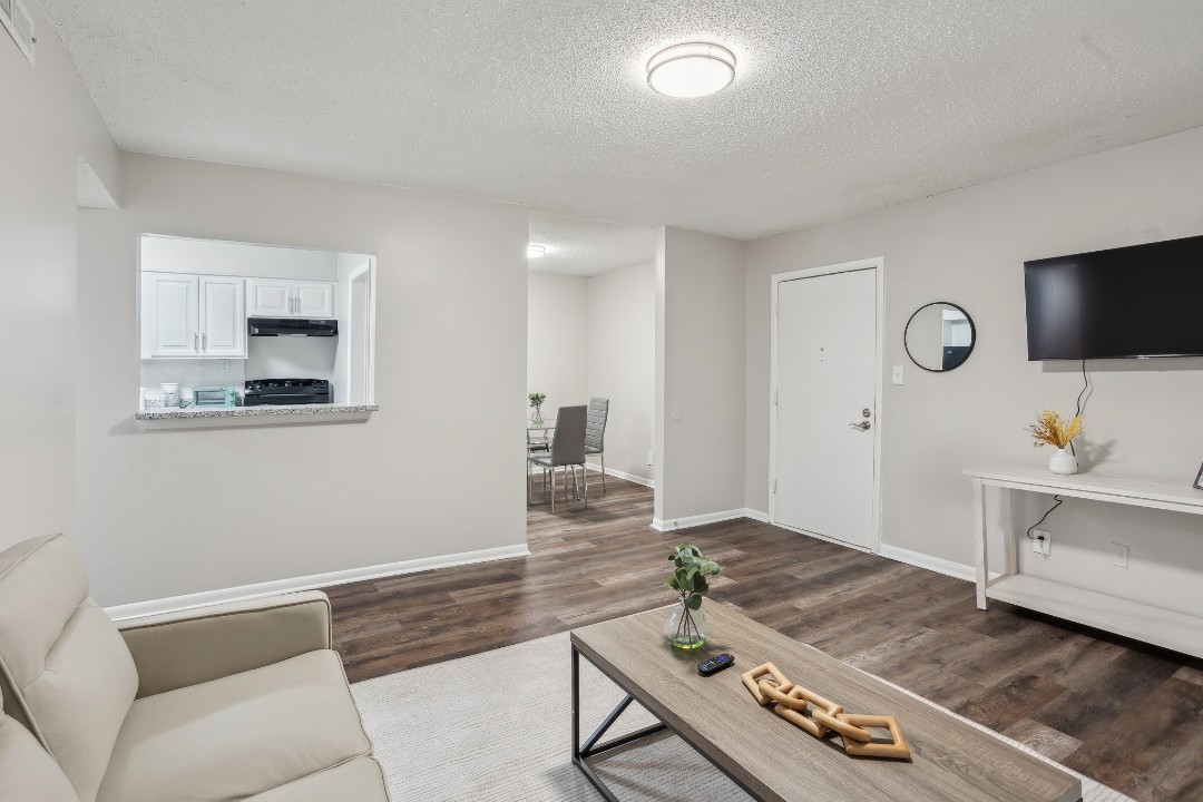 Crest at East Cobb 1830G · Unit 2/2