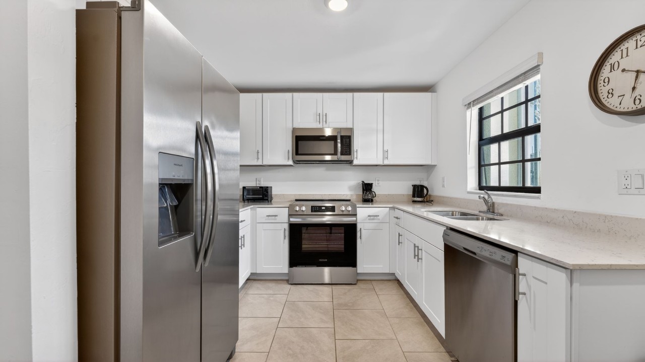 Landings at Westport · Unit 2020