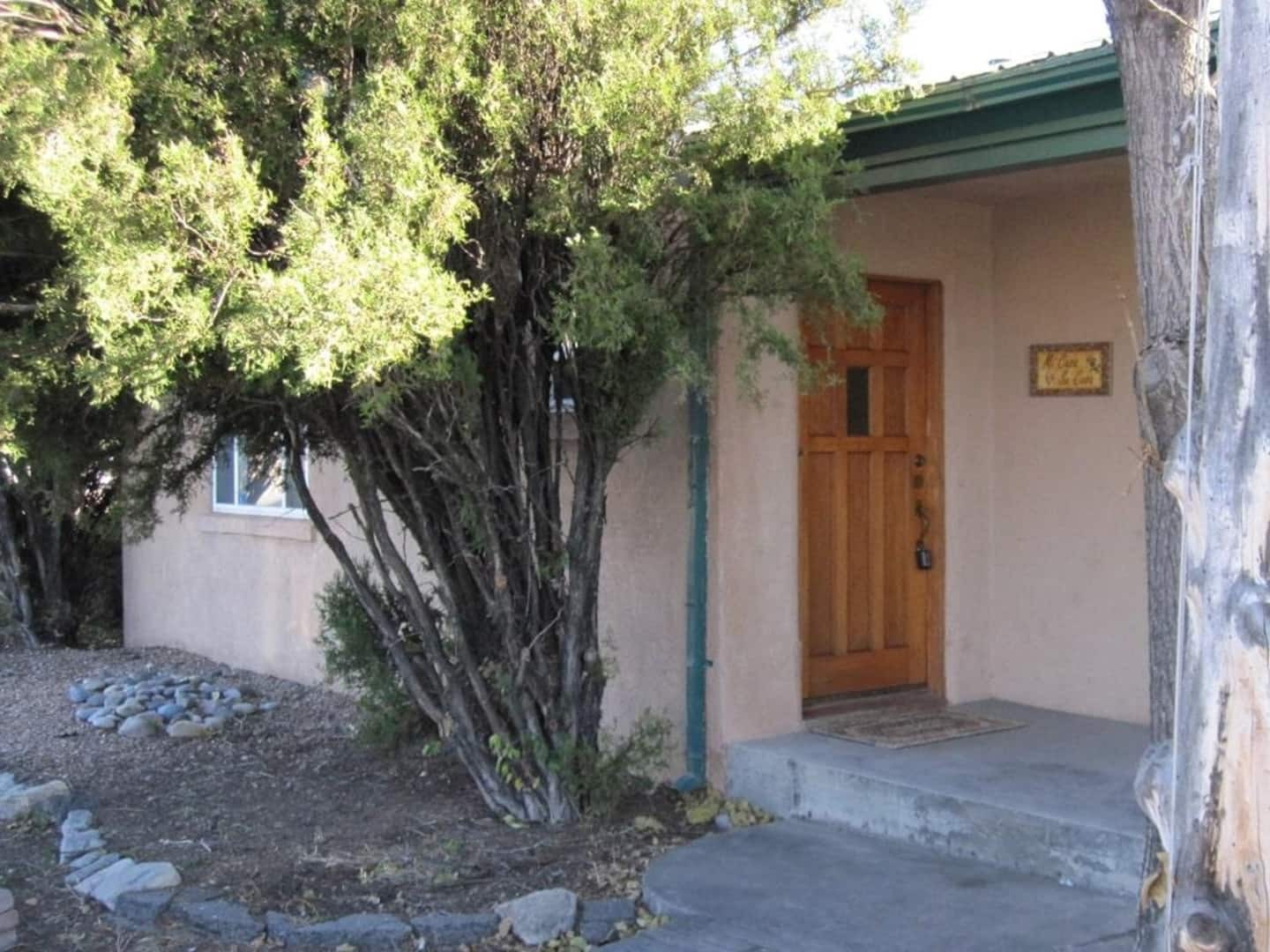 Rose House — photo 15