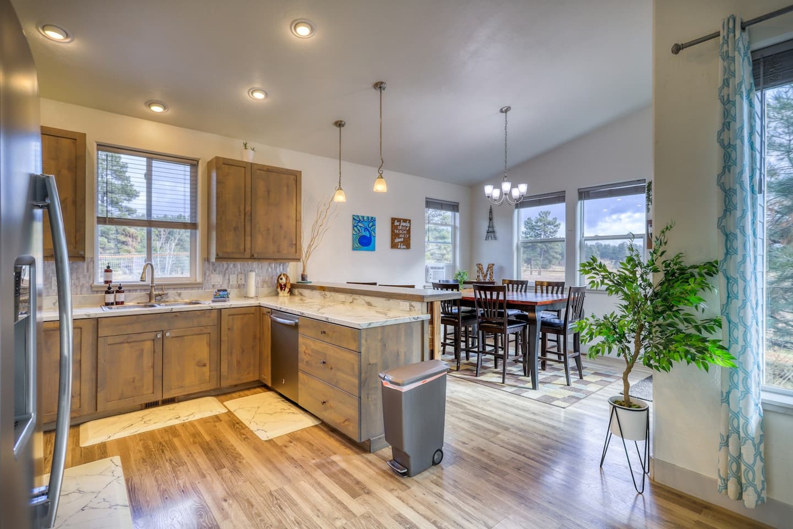 Kitchen and Dining Room Area