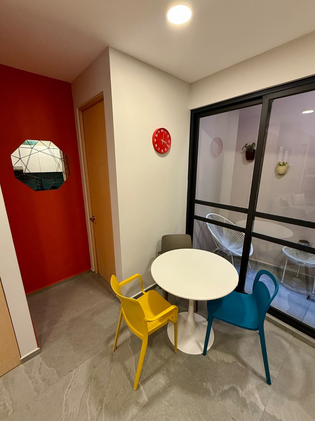 Depa acogedor con terraza mini · Foto 3