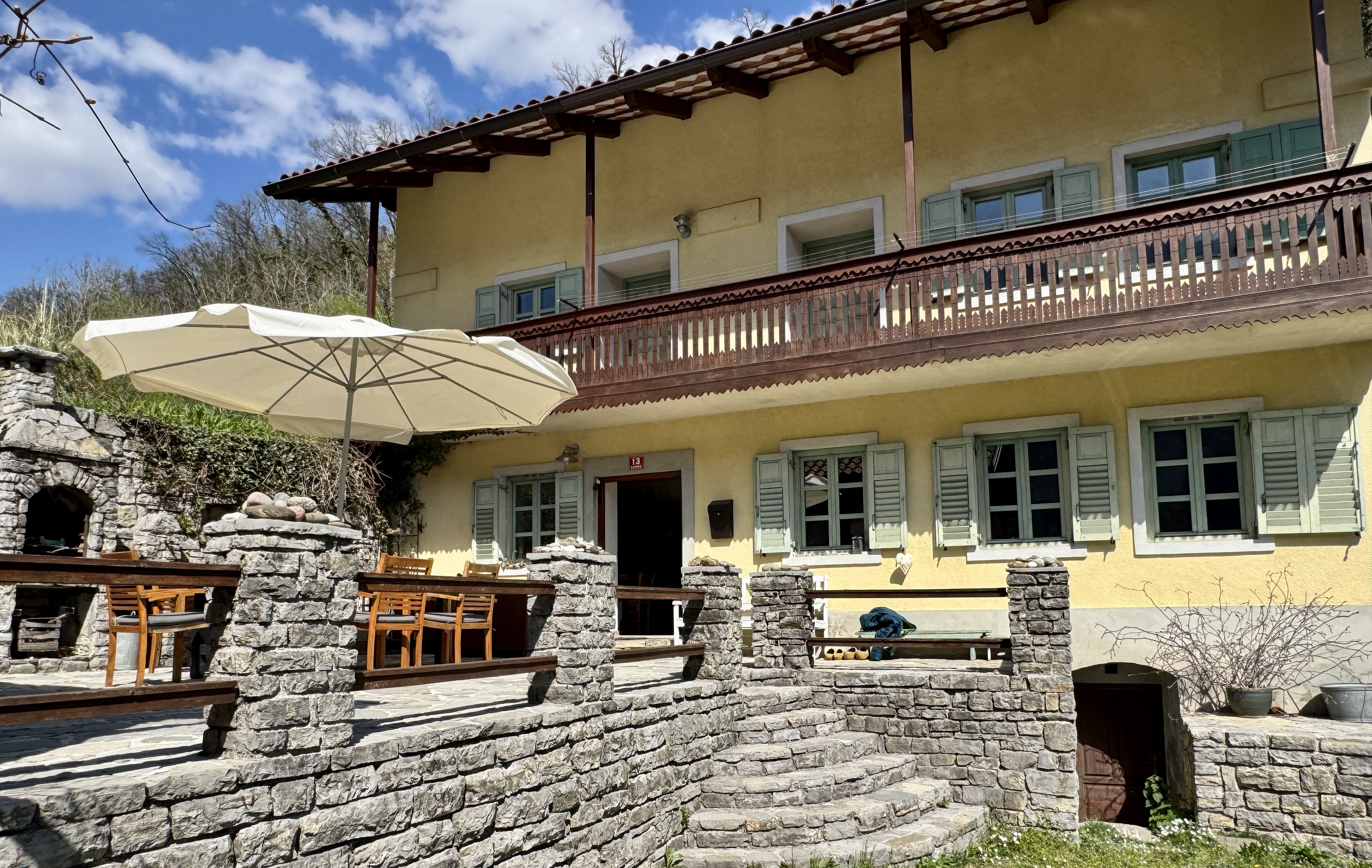 Hisa Betin 4 bedroom Holiday Home in Soca Valley — Tolmin — vacation rental