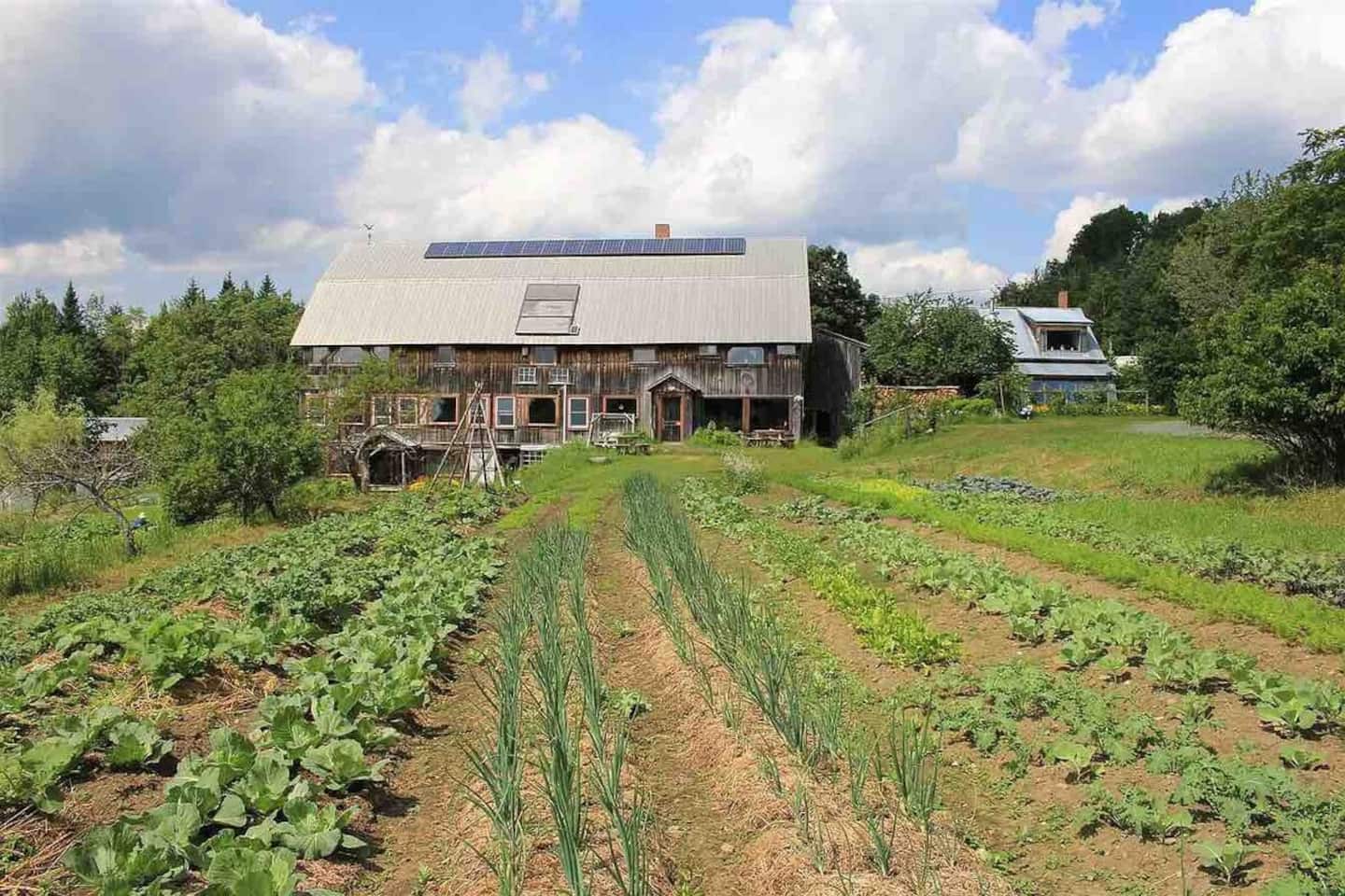 Idyllic Retreat Center With Mountain Views And Yoga Space - Charming Escape - バーモント州