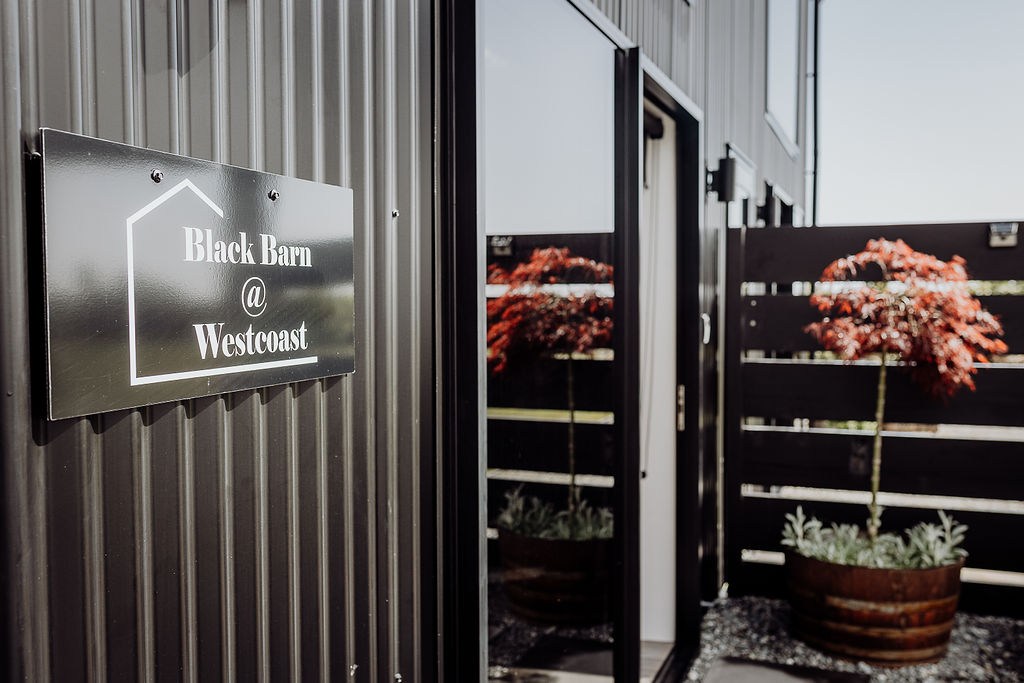 Welcome to The Black Barn
