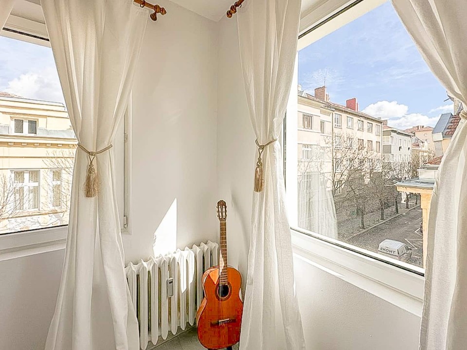 Property thumbnail 9