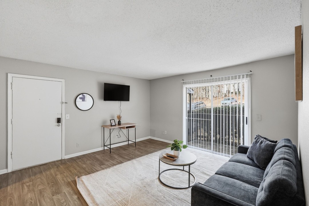Tucker Square 2/1.5 · Unit 1302C