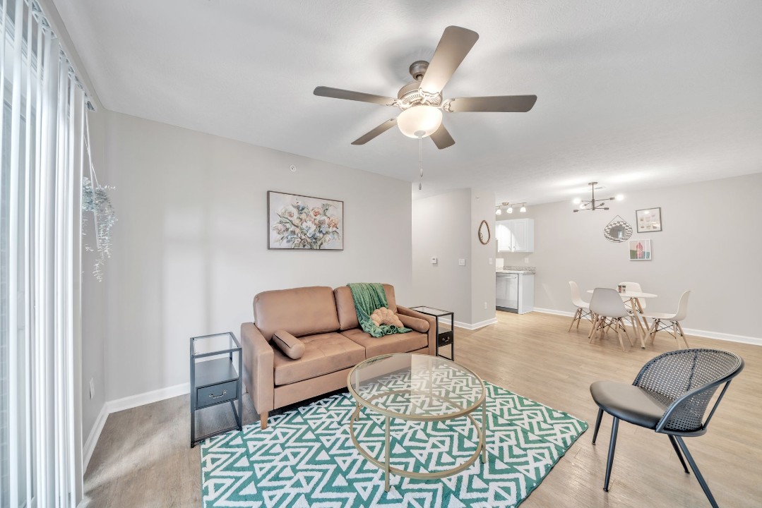 Stonecrest 713, · Unit 2/2