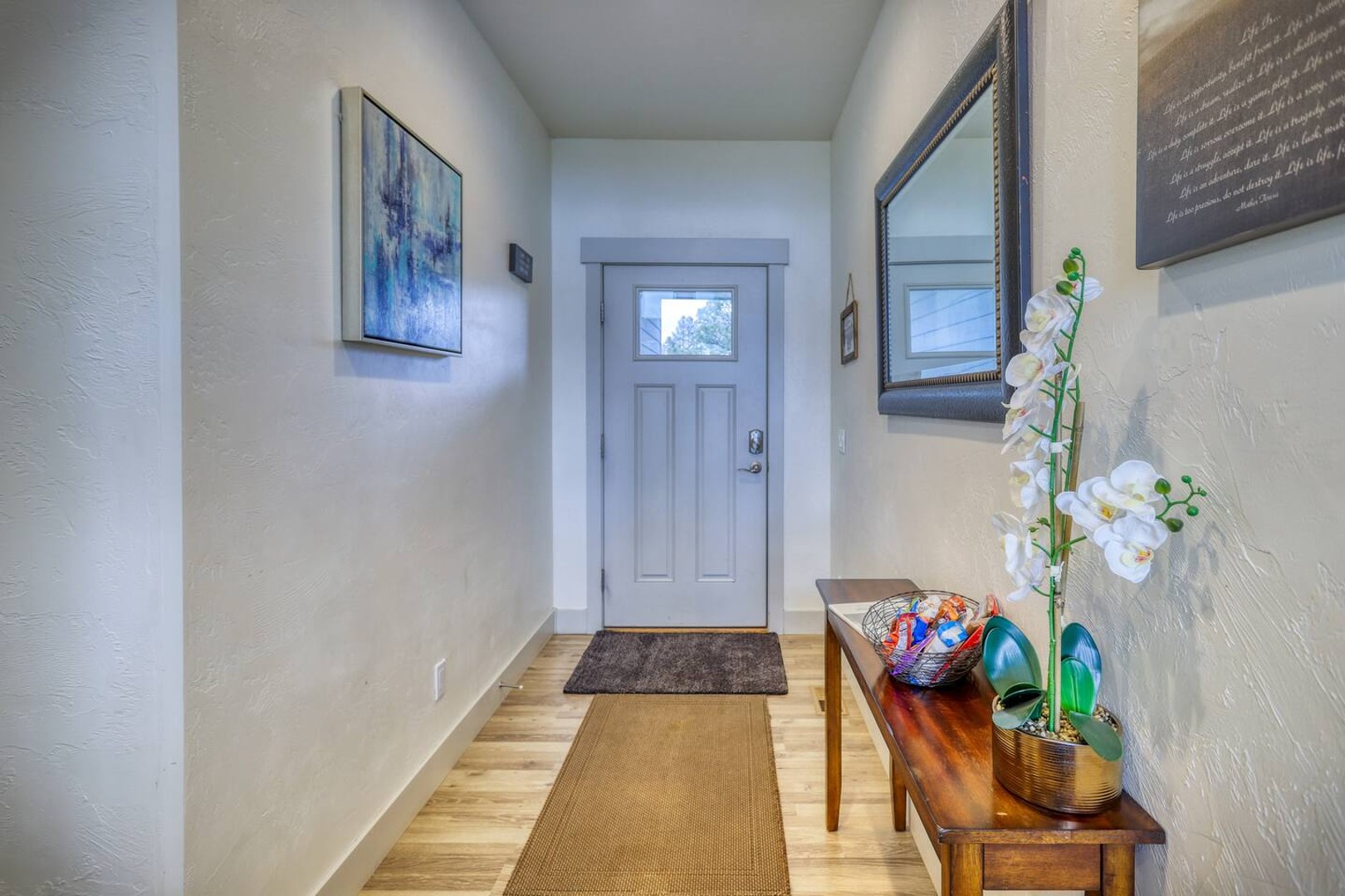 Front Entrance Area - Front Door