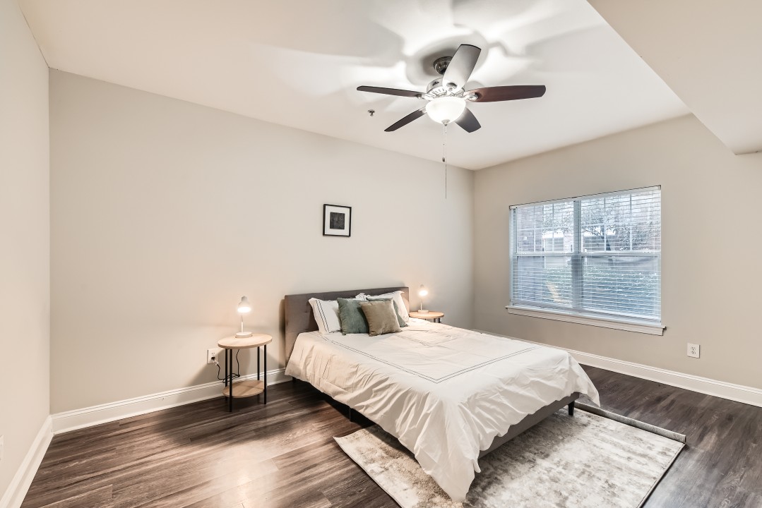 Crest at Midtown · Unit 1125 2/2