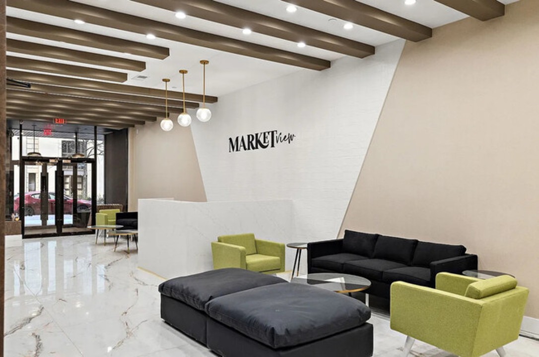 Market View Residence 503 1.1.5