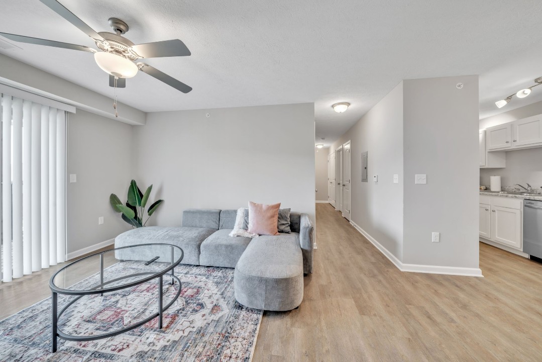 Stonecrest 712, · Unit 2/2