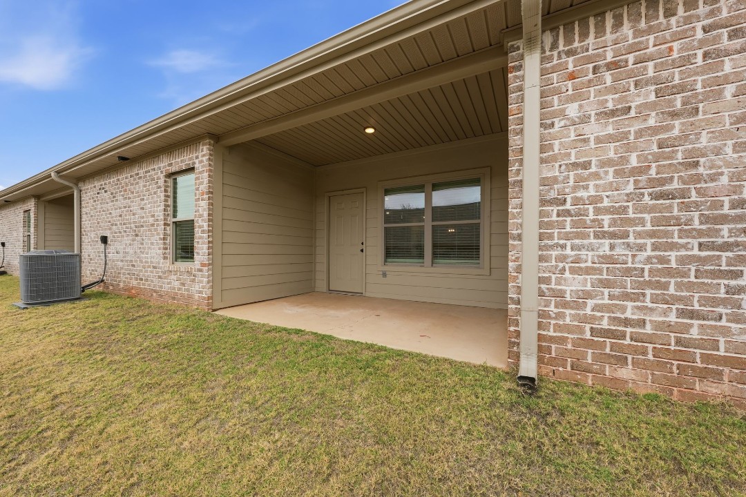 St Andrews Villas · Unit 1802 2/2