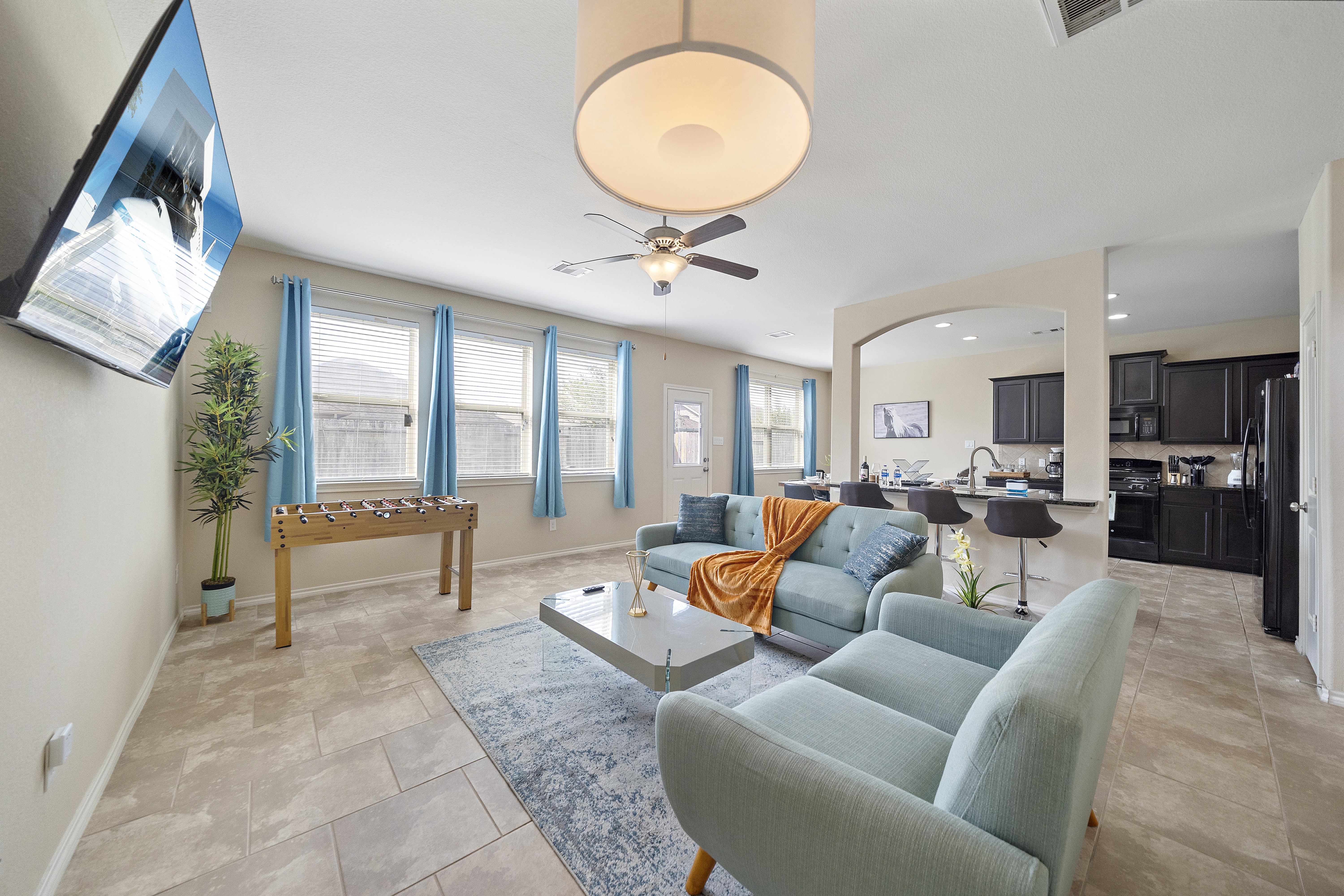 Near IAH Houston Home | Yard BBQ Games Wi-Fi Pets