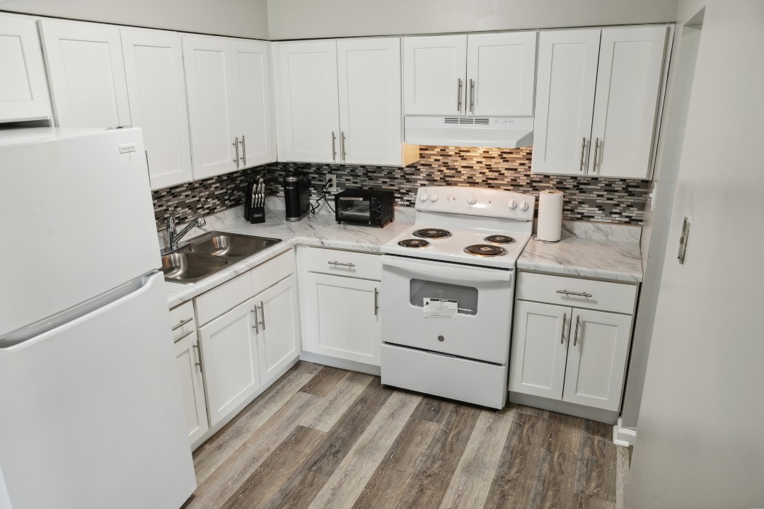 The Chateau, 316 Shipley Rd · Unit apt 415, 2bd/2bth