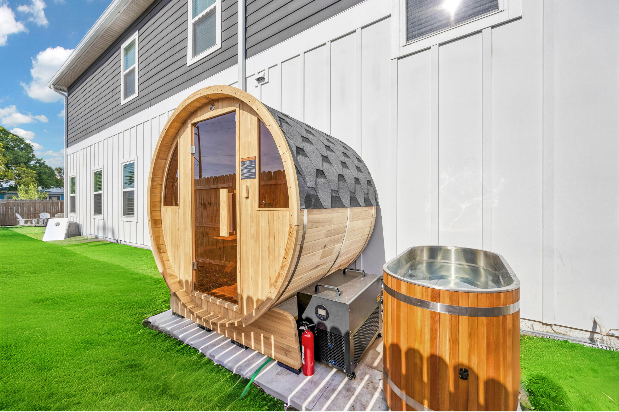Casa Sal Beach Home | Sauna & Cold Plunge | Ebikes - Jacksonville, FL