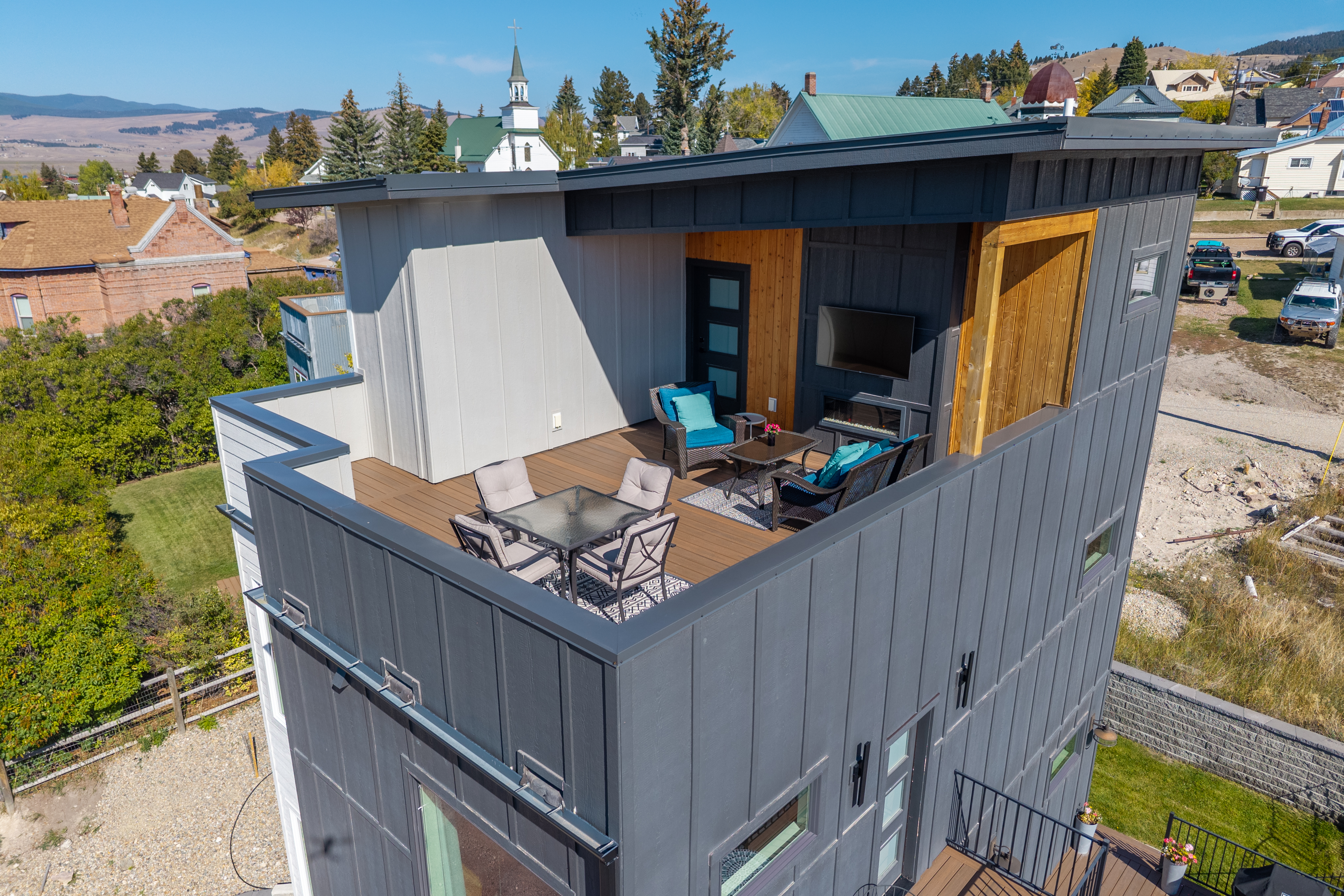 The Perch Modern Luxury with Panoramic Views — Philipsburg, MT — vacation rental
