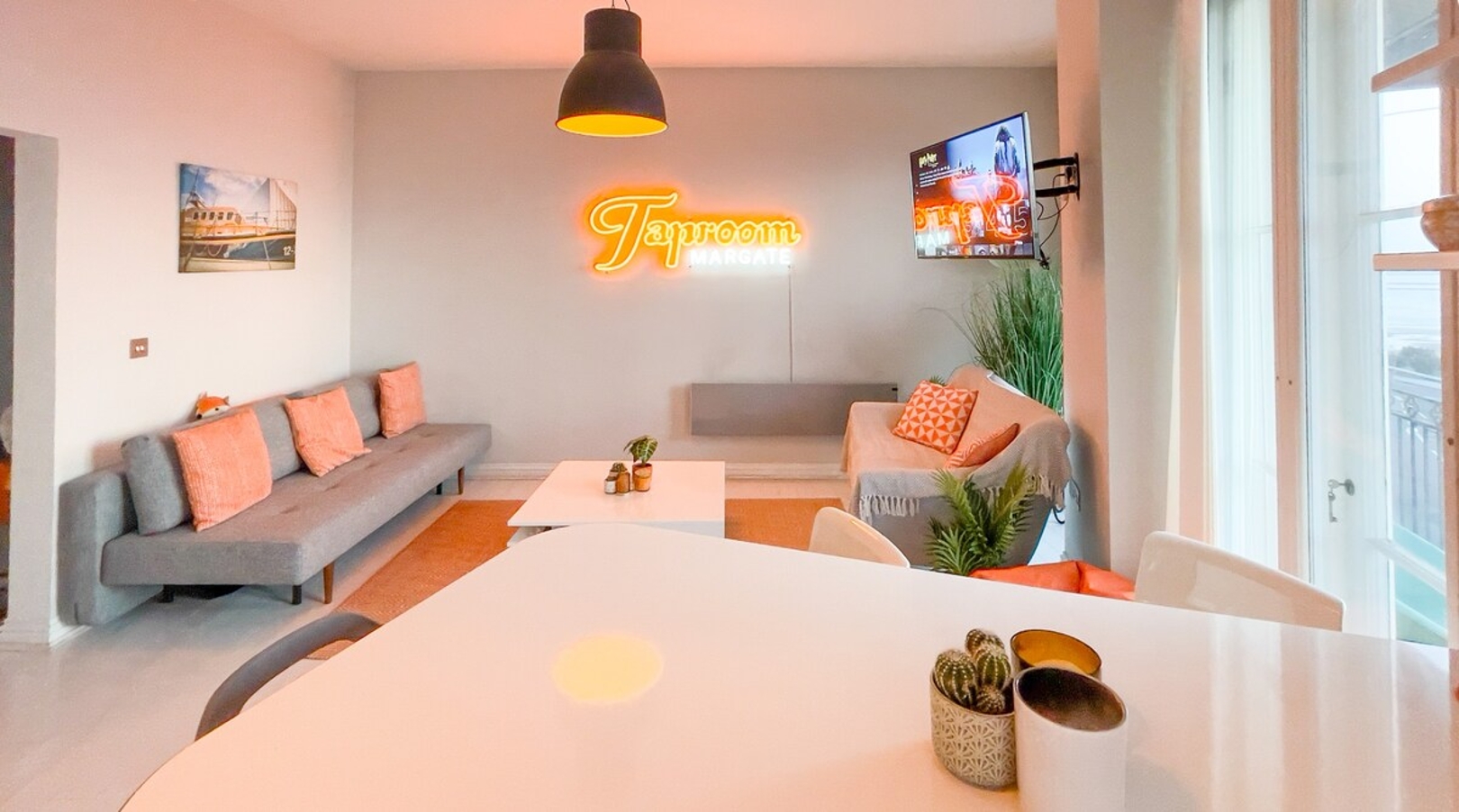 The Arcadian Flat photo 2