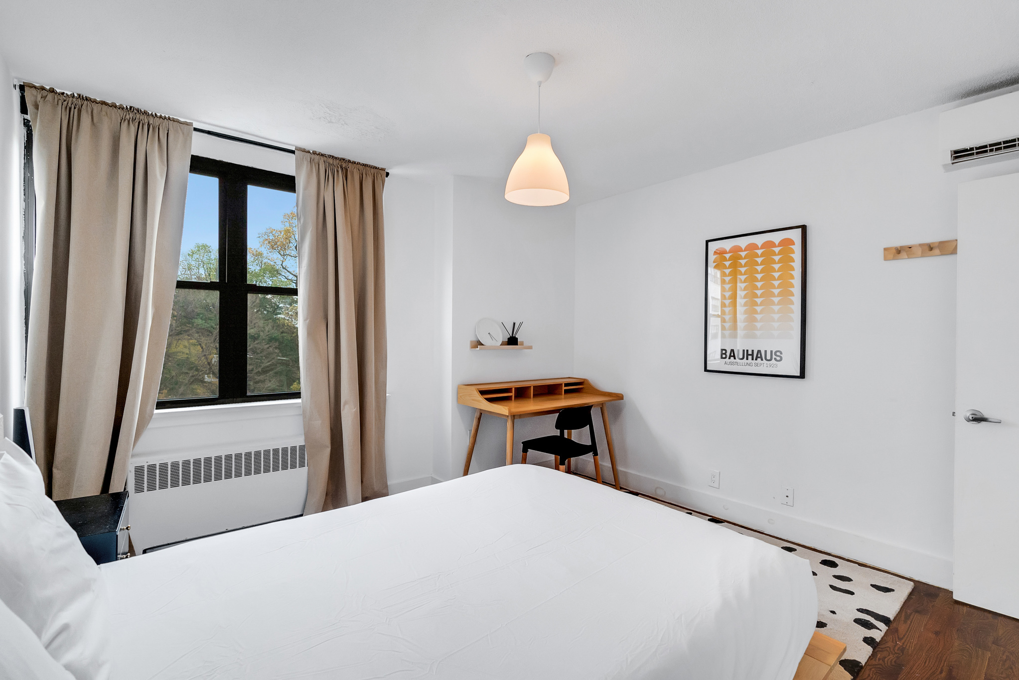 Avenue A503 2Br  photo 2