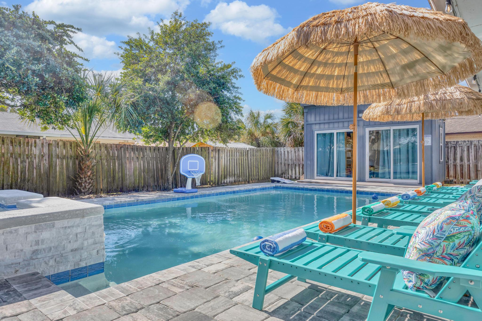 Seaside Paradise - Pool! Spa! Game Room! 12 Beds! - Jacksonville