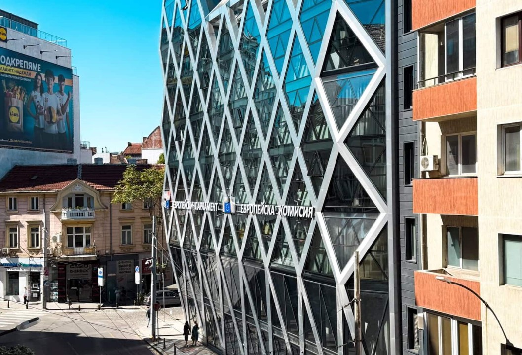 Property thumbnail 6