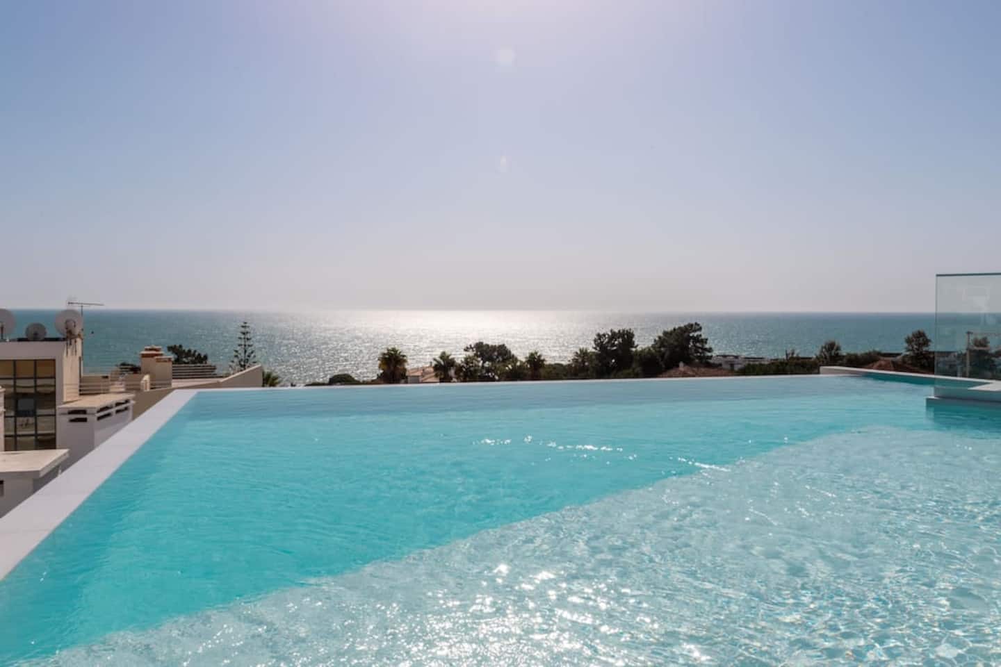 New 2bedroom Apartment w/ Terrace & Infinity Pool — Olhos de Água, Faro — vacation rental