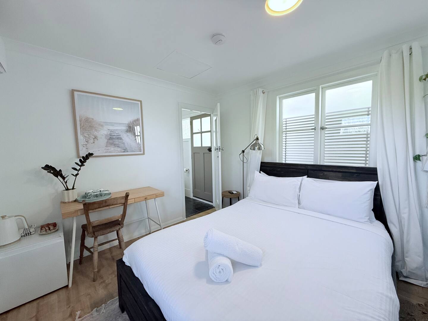 South Beach Hideaway Studio- Close to Beach — South Fremantle, WA — vacation rental